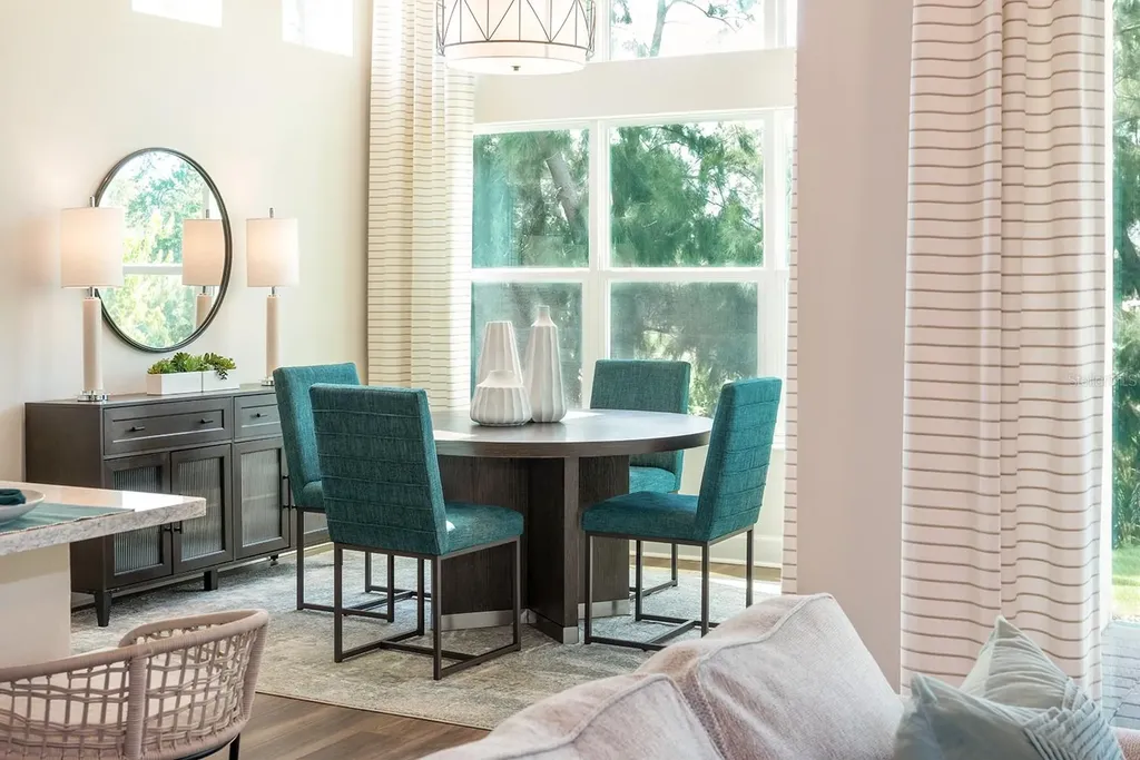 1085 Signet Apollo Beach FL 33572