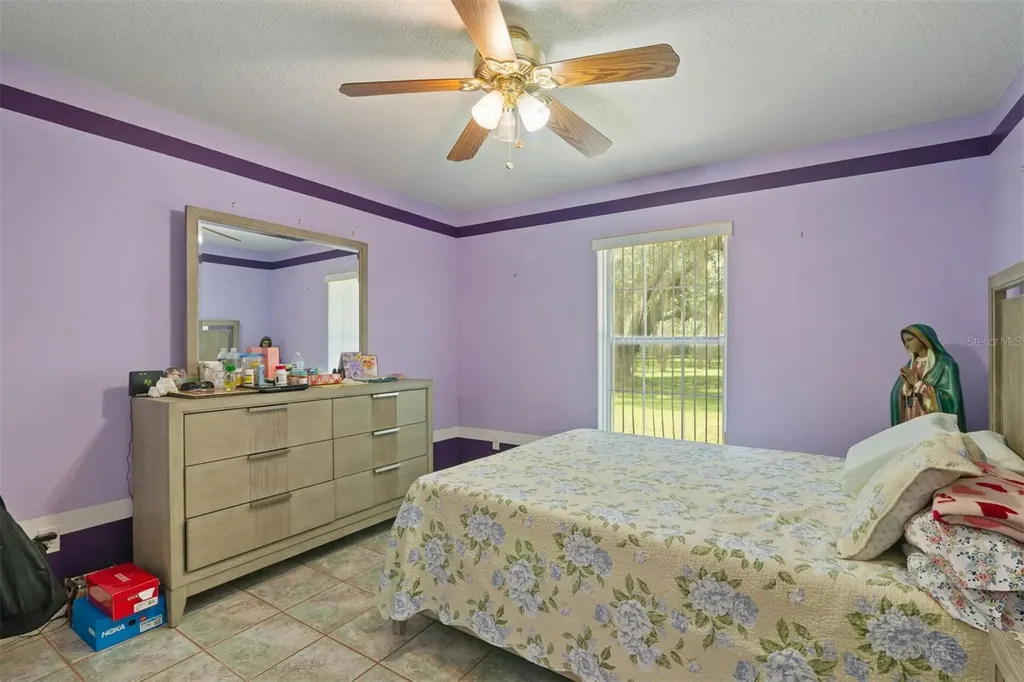 8465 NW 186th Street Reddick FL 32686