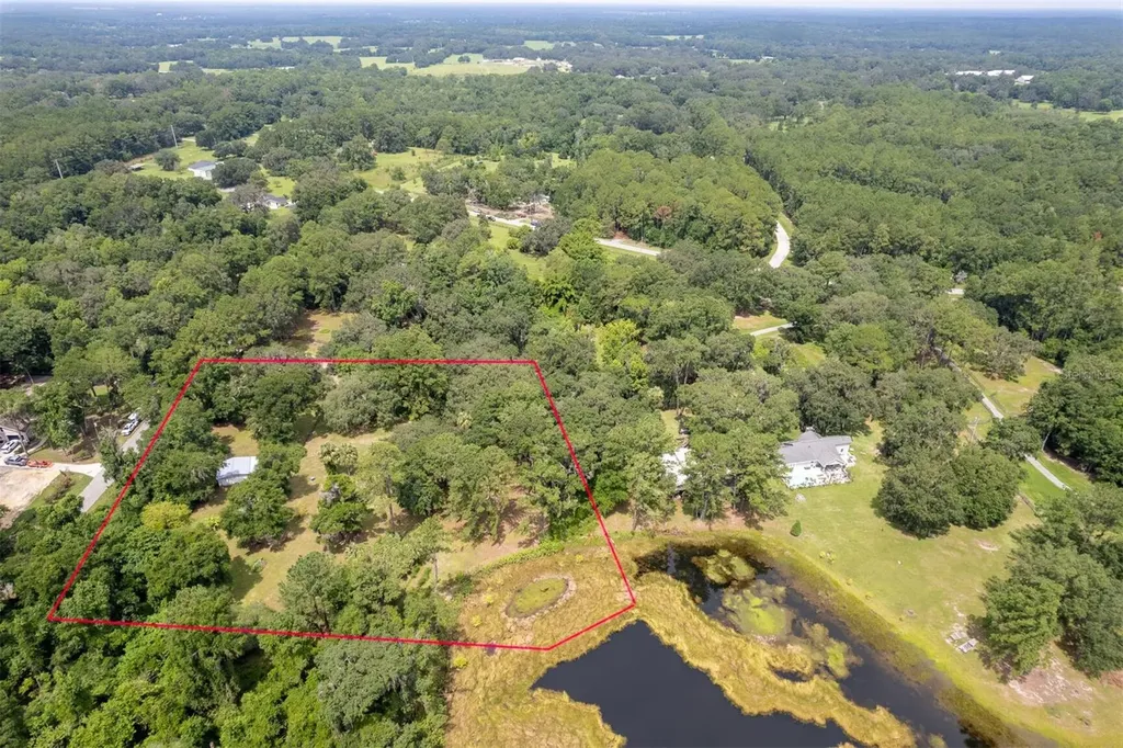 8465 NW 186th Street Reddick FL 32686