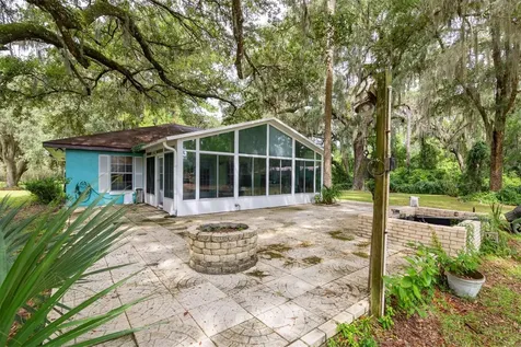 8465 NW 186th Street Reddick FL 32686