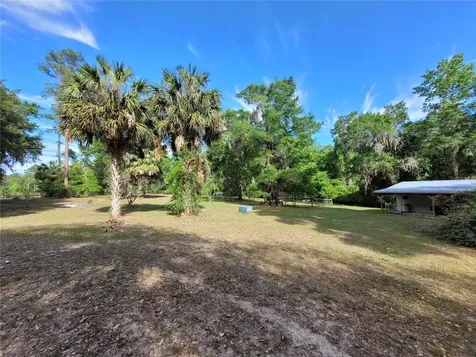 8465 NW 186th Street Reddick FL 32686