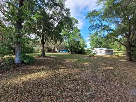 8465 NW 186th Street Reddick FL 32686