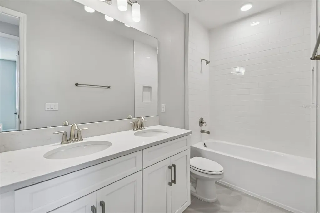 17030 Overstory Drive Orlando FL 32820