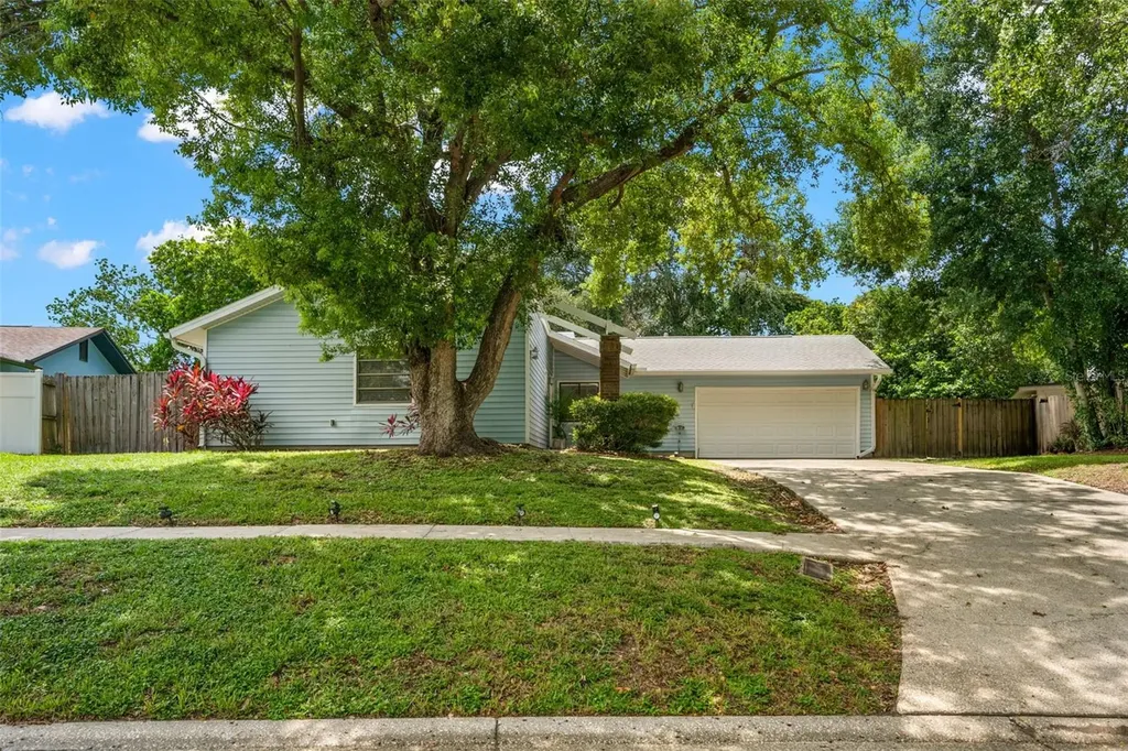 2580 Redwood Way Clearwater FL 33761
