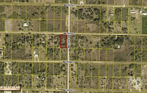 17610 NW 294th Street Okeechobee FL 34972