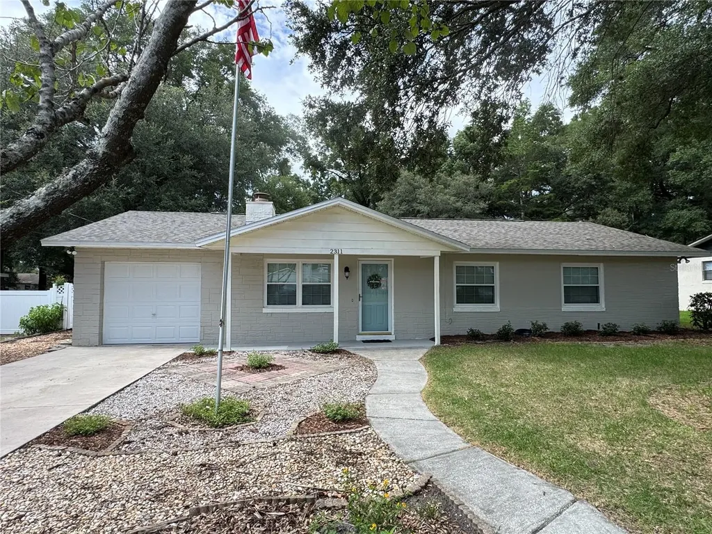 2311 NE 42nd Street Ocala FL 34479