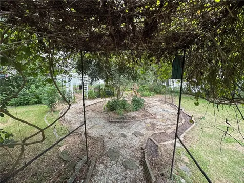 2311 NE 42nd Street Ocala FL 34479