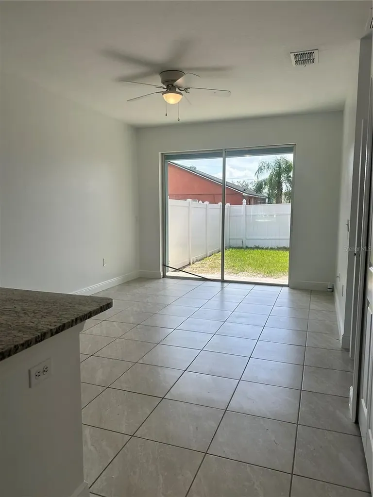 810 Glastonbury Drive Kissimmee FL 34758