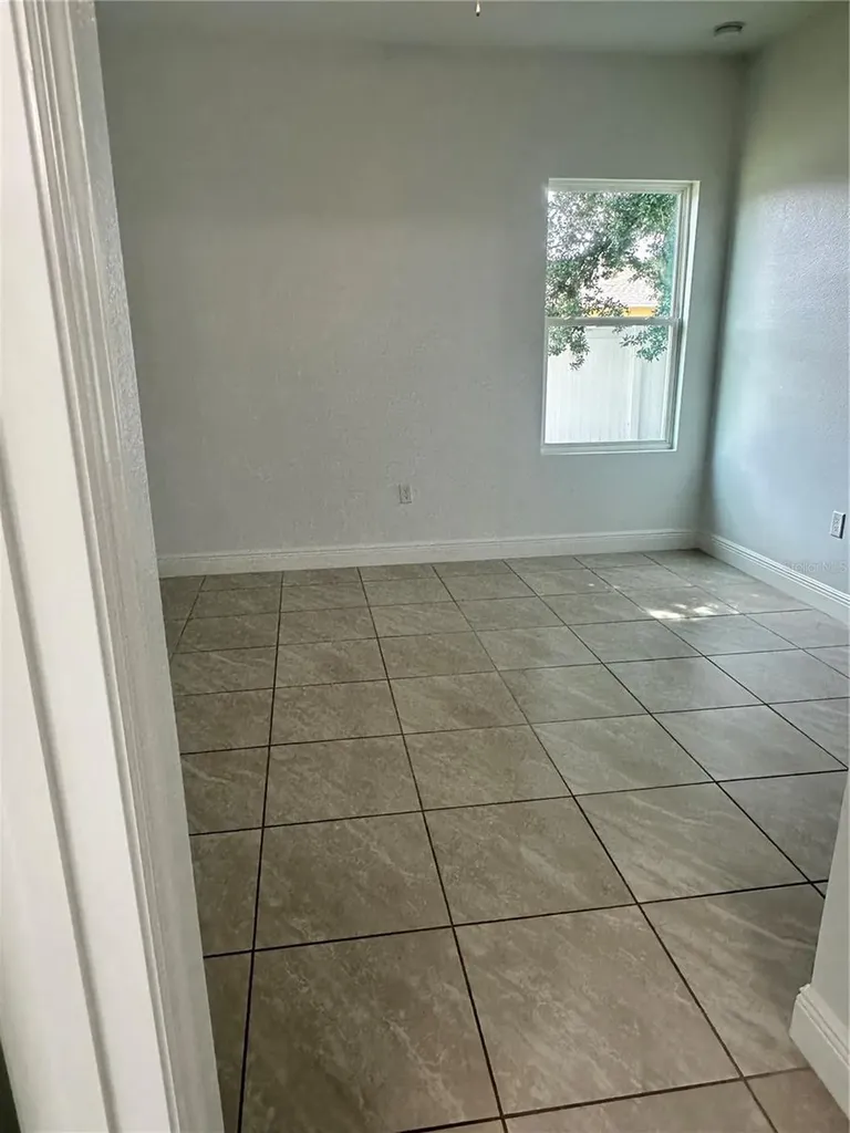 810 Glastonbury Drive Kissimmee FL 34758