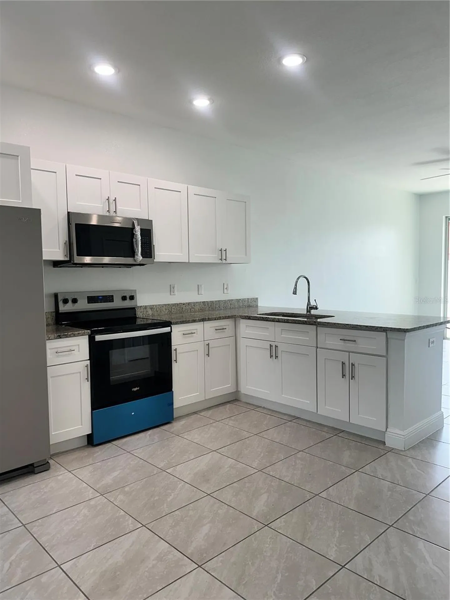 810 Glastonbury Drive Kissimmee FL 34758