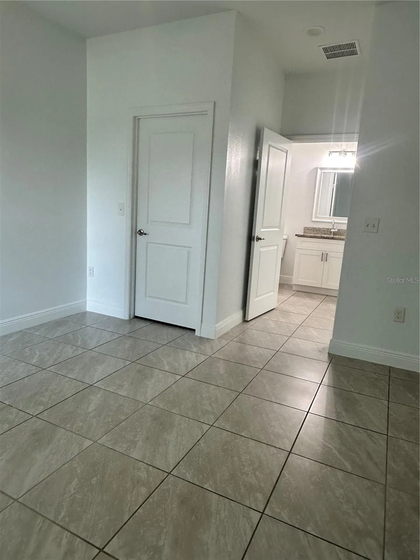 810 Glastonbury Drive Kissimmee FL 34758