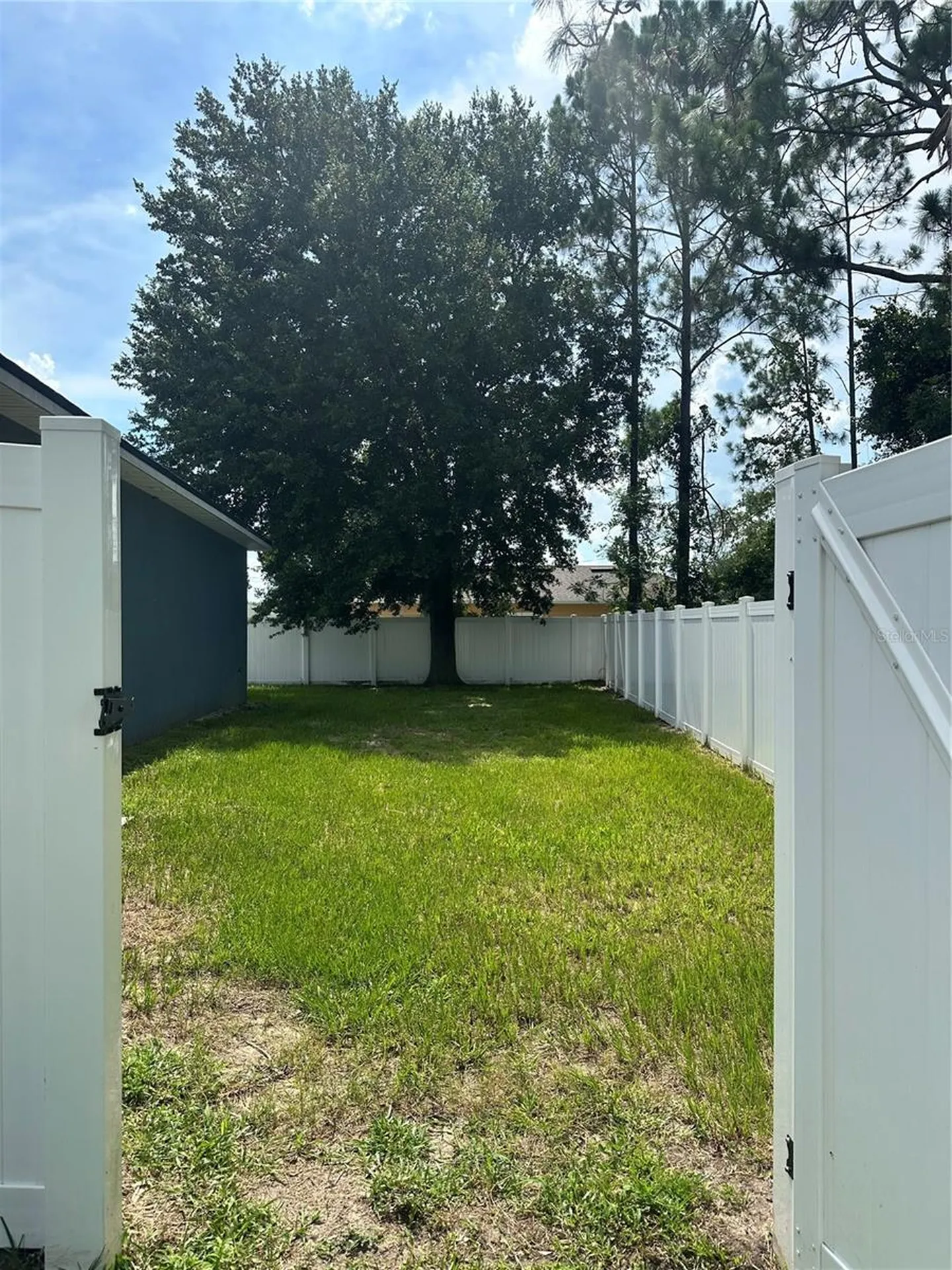810 Glastonbury Drive Kissimmee FL 34758