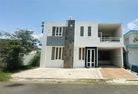R-19 Urb. Jardines De Caparra M-14 Bayamon PR 00959