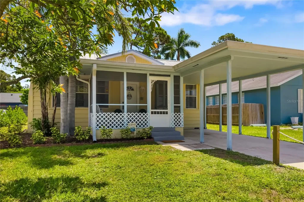 1603 17th Street W Bradenton FL 34205