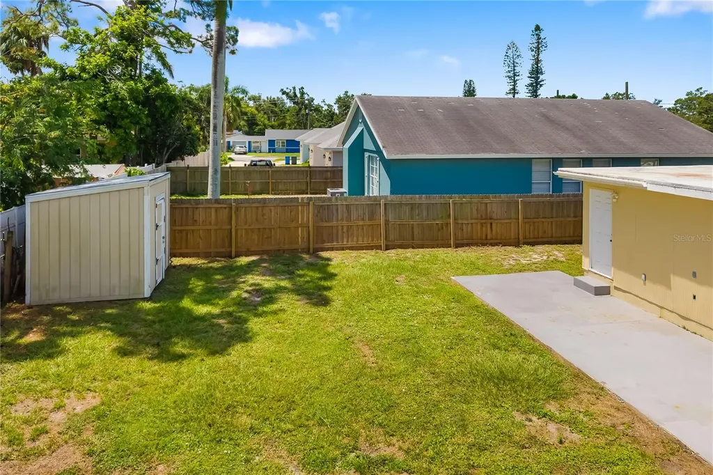 1603 17th Street W Bradenton FL 34205