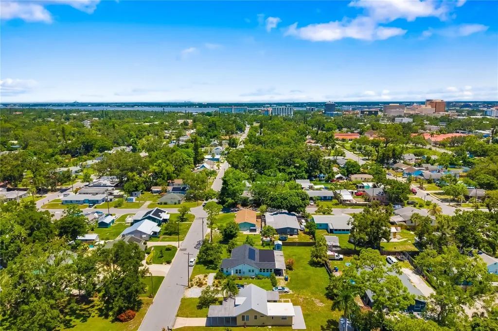 1603 17th Street W Bradenton FL 34205