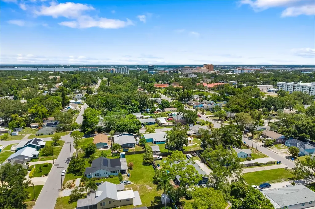 1603 17th Street W Bradenton FL 34205