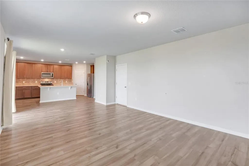 341 Guadlupe Street Haines City FL 33844
