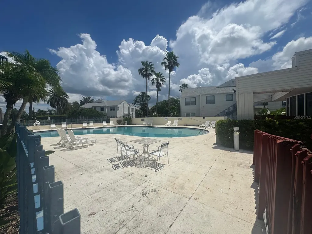 2516 Woodgate Boulevard Orlando FL 32822