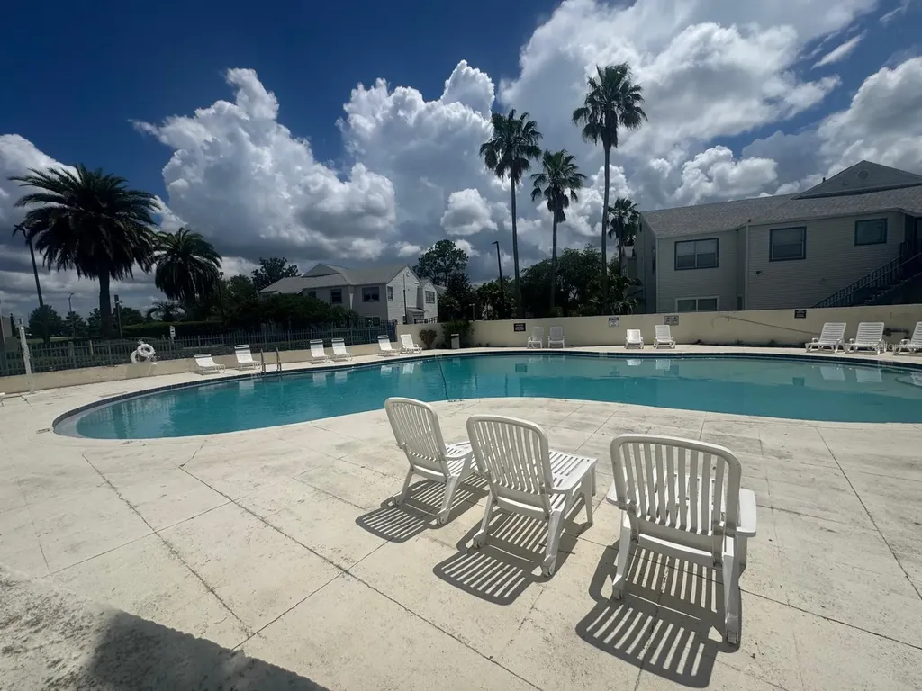 2516 Woodgate Boulevard Orlando FL 32822