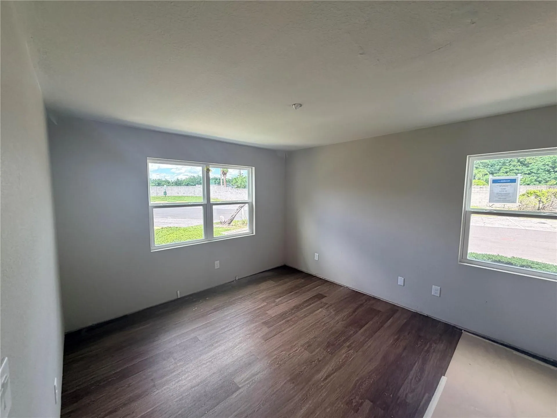 2516 Woodgate Boulevard Orlando FL 32822