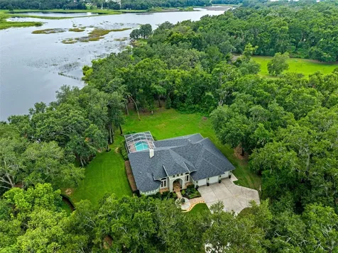 14042 Grandeur Way Dade City FL 33525