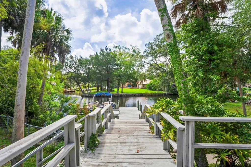 5135 S Running Brook Drive Homosassa FL 34448
