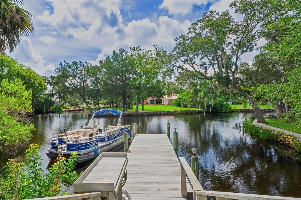5135 S Running Brook Drive Homosassa FL 34448