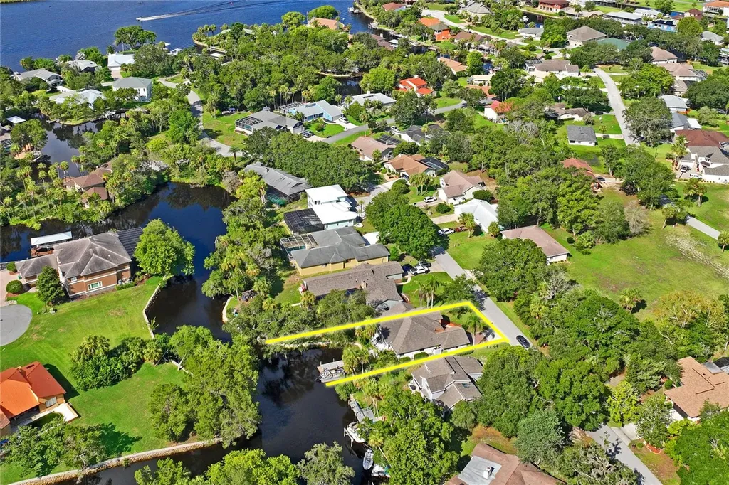 5135 S Running Brook Drive Homosassa FL 34448