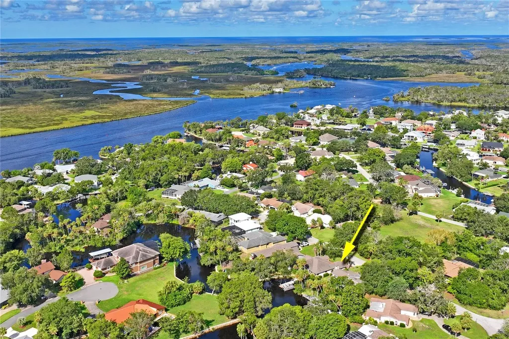 5135 S Running Brook Drive Homosassa FL 34448