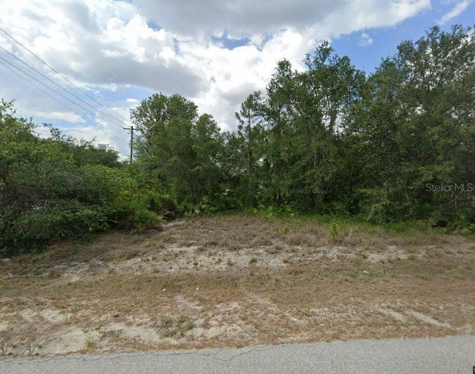 4001 E 20 Street Alva FL 33920