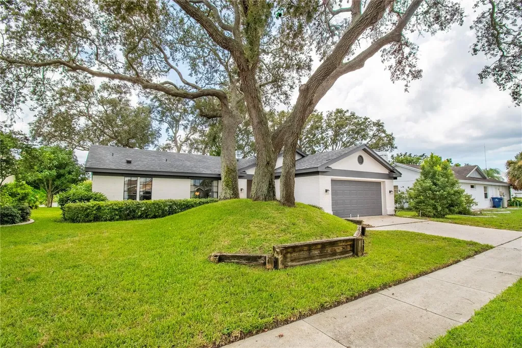 2906 Windridge Drive Holiday FL 34691