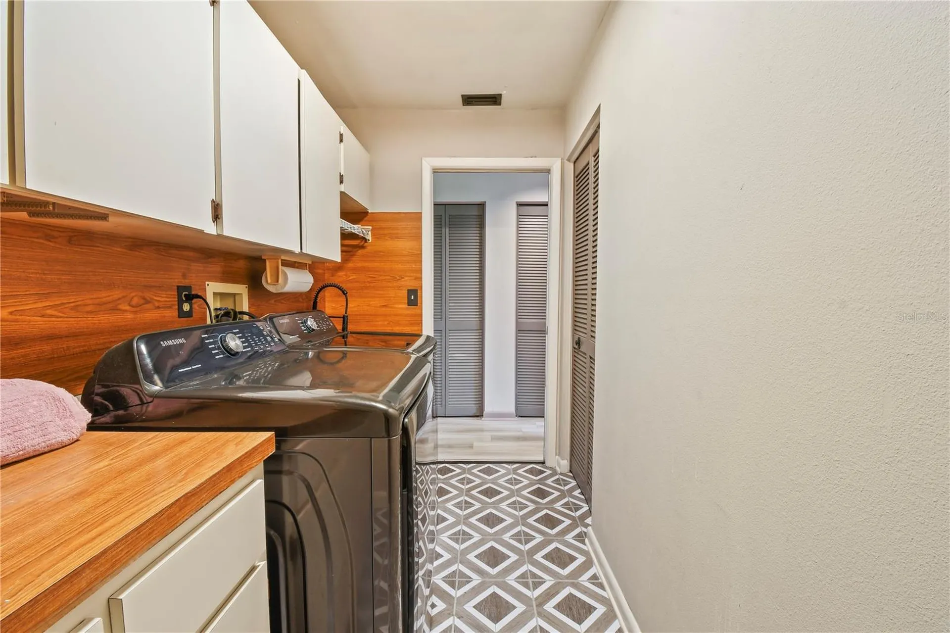 2906 Windridge Drive Holiday FL 34691
