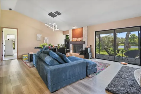 2906 Windridge Drive Holiday FL 34691