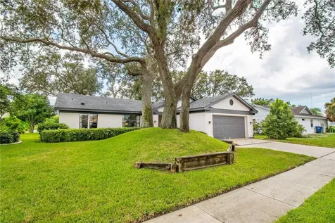 2906 Windridge Drive Holiday FL 34691