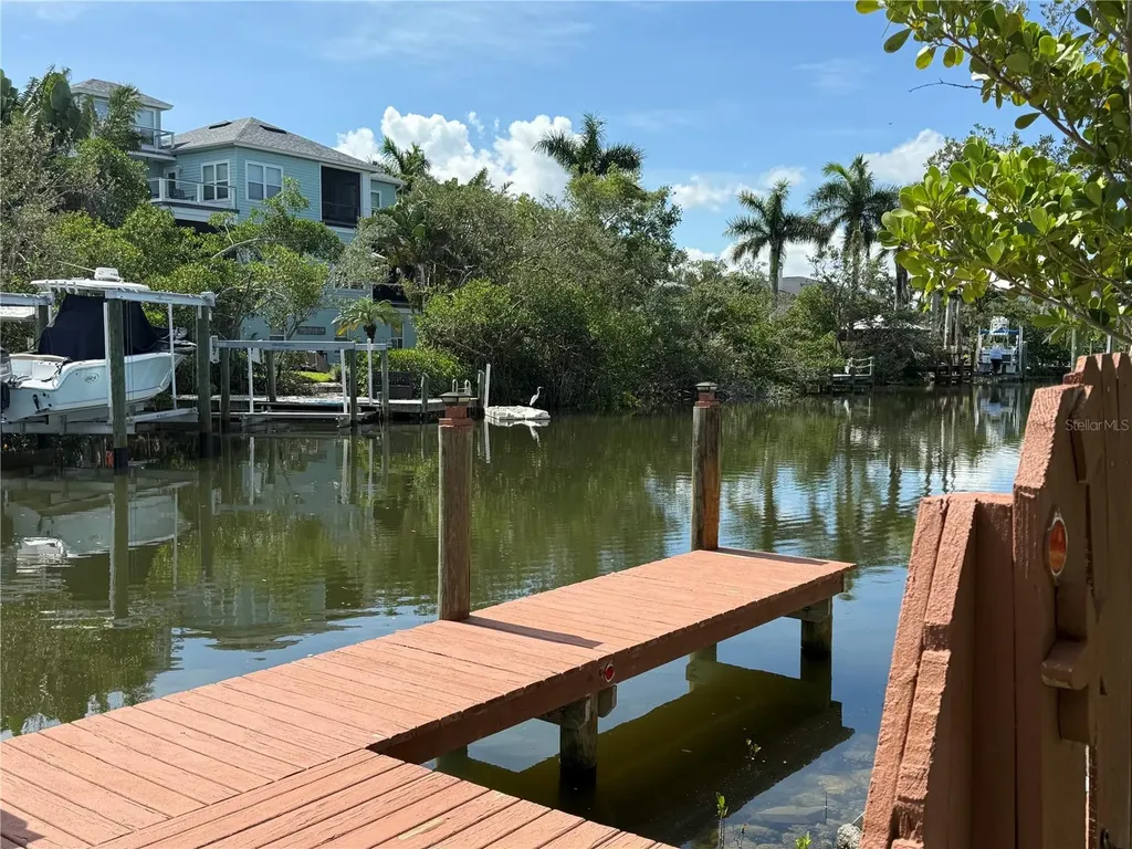 124 Burns Road Terra Ceia FL 34250