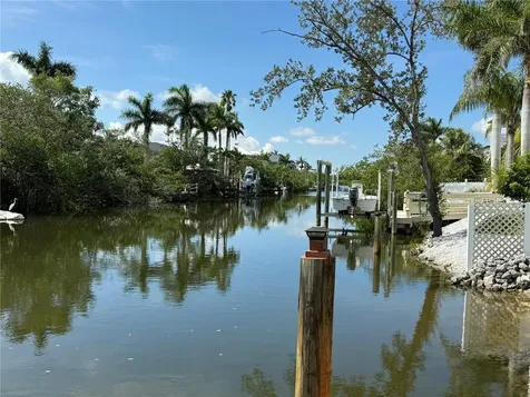 124 Burns Road Terra Ceia FL 34250