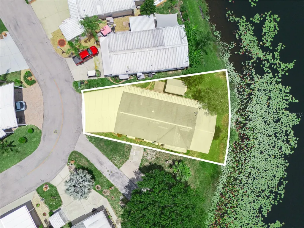 17 Red Quill Circle Lake Wales FL 33898