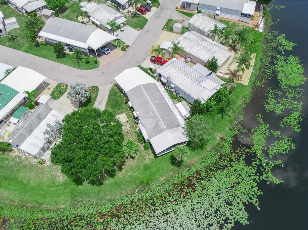 17 Red Quill Circle Lake Wales FL 33898