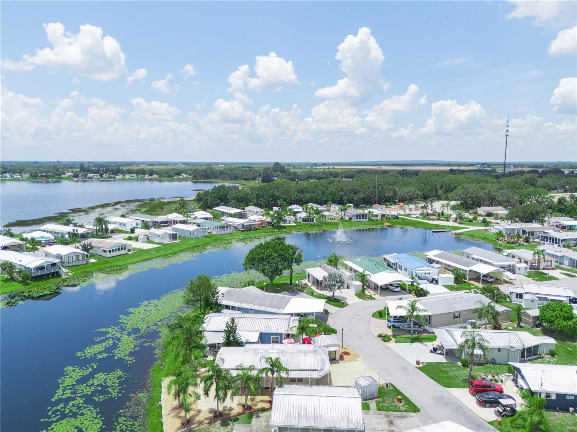 17 Red Quill Circle Lake Wales FL 33898