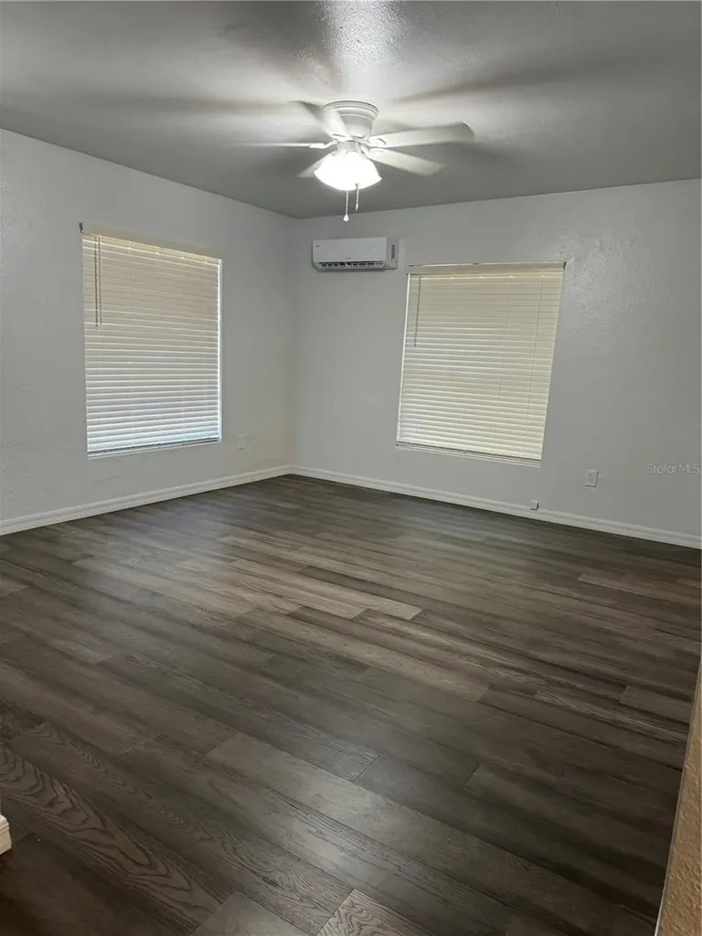 2065 N Betty Lane Clearwater FL 33755