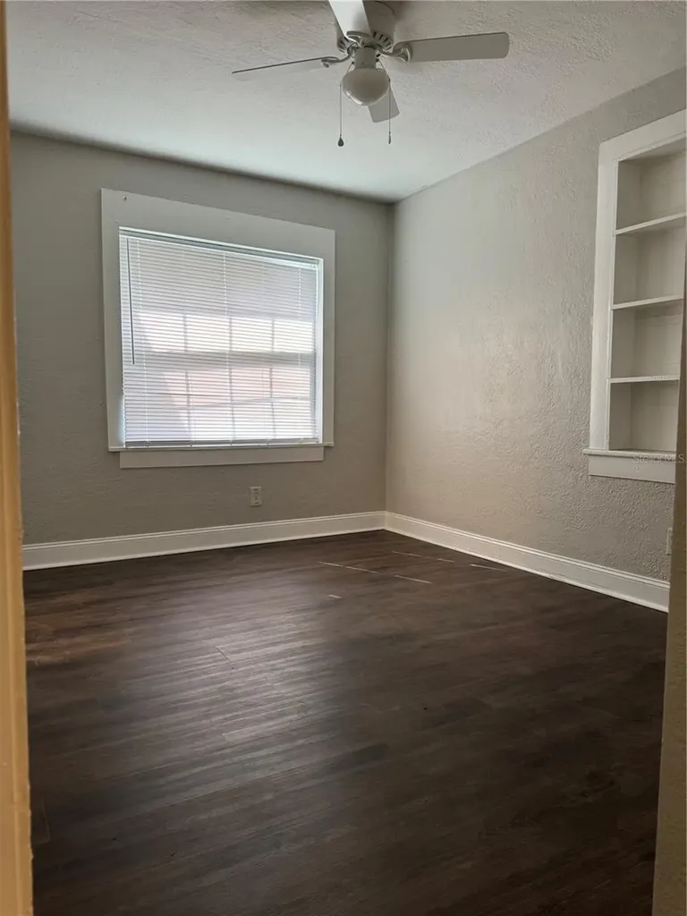 2065 N Betty Lane Clearwater FL 33755