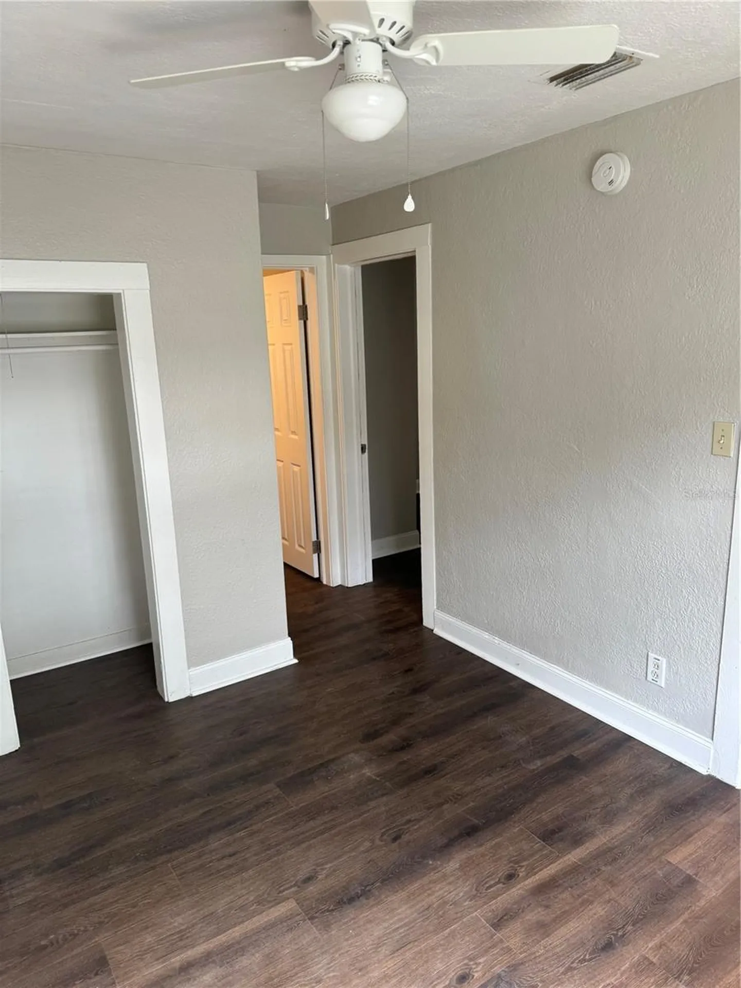 2065 N Betty Lane Clearwater FL 33755