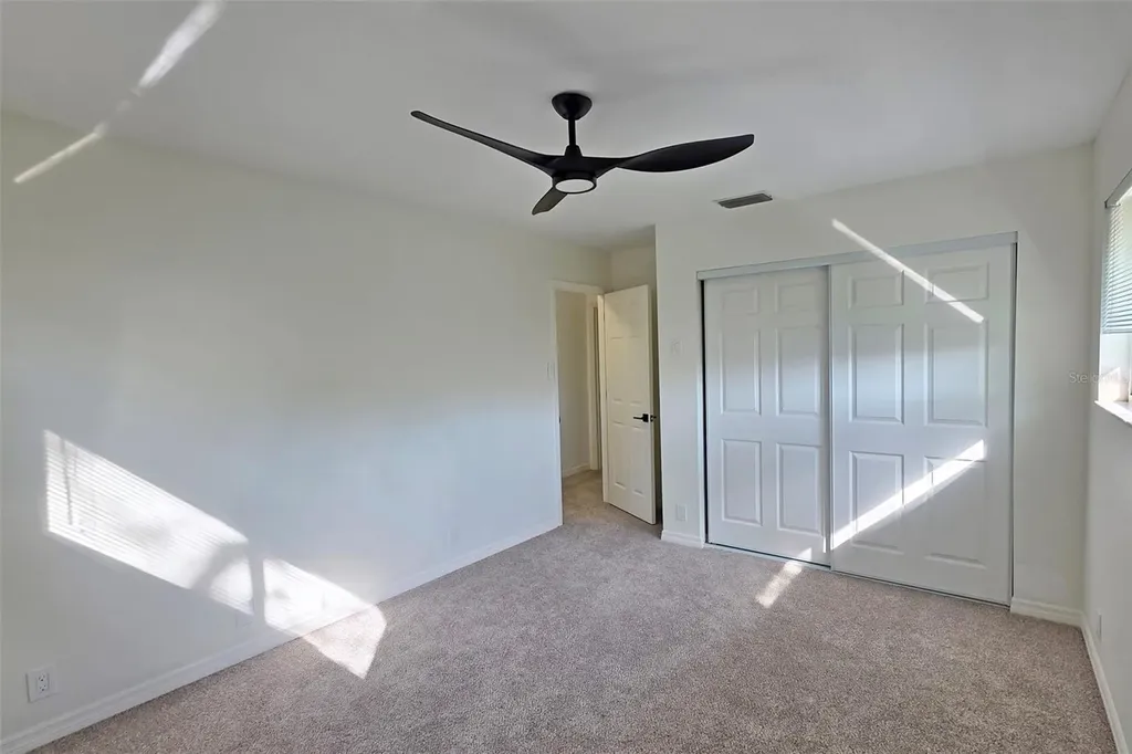 4074 Redbird Circle Sarasota FL 34231