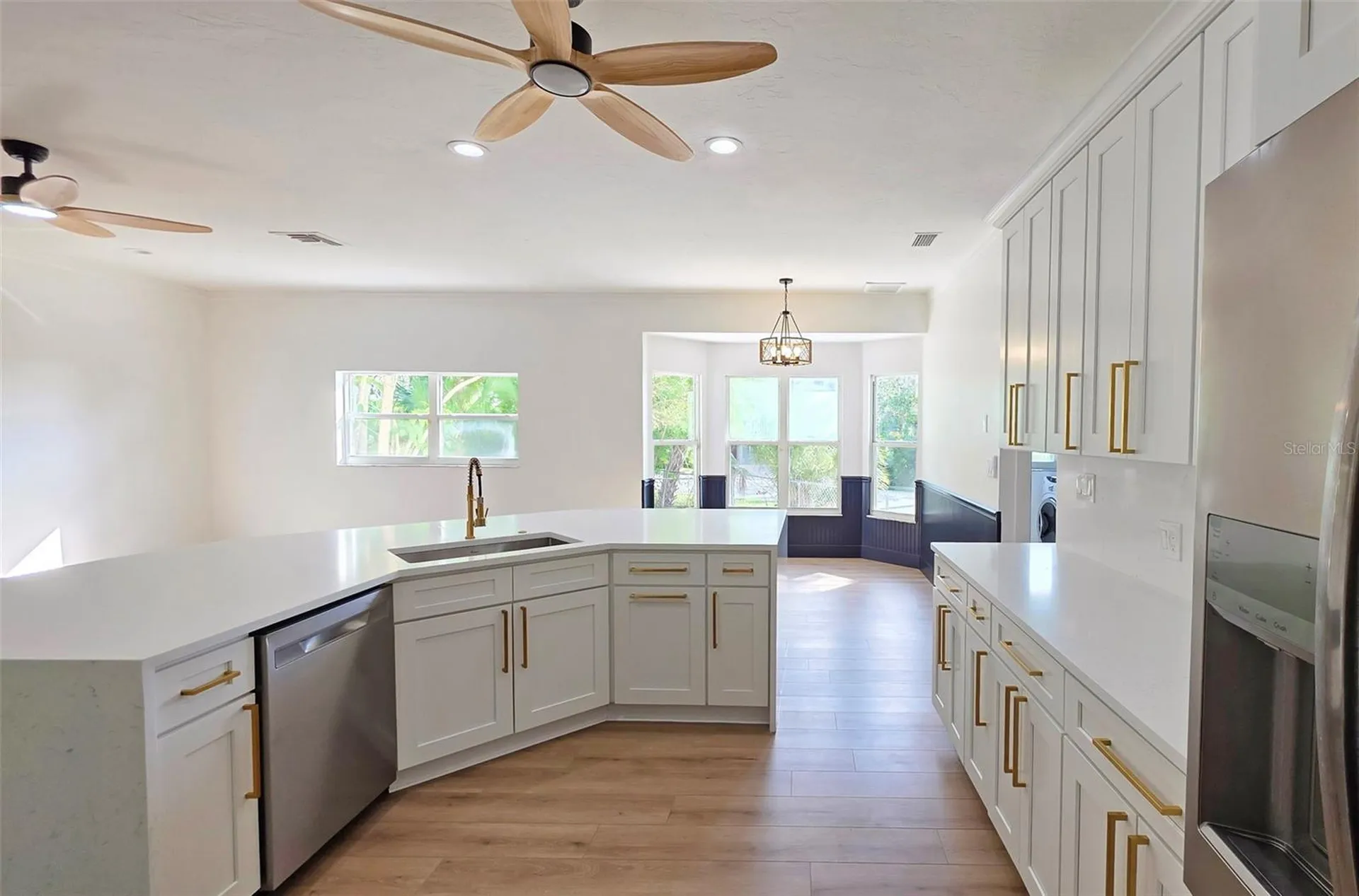 4074 Redbird Circle Sarasota FL 34231