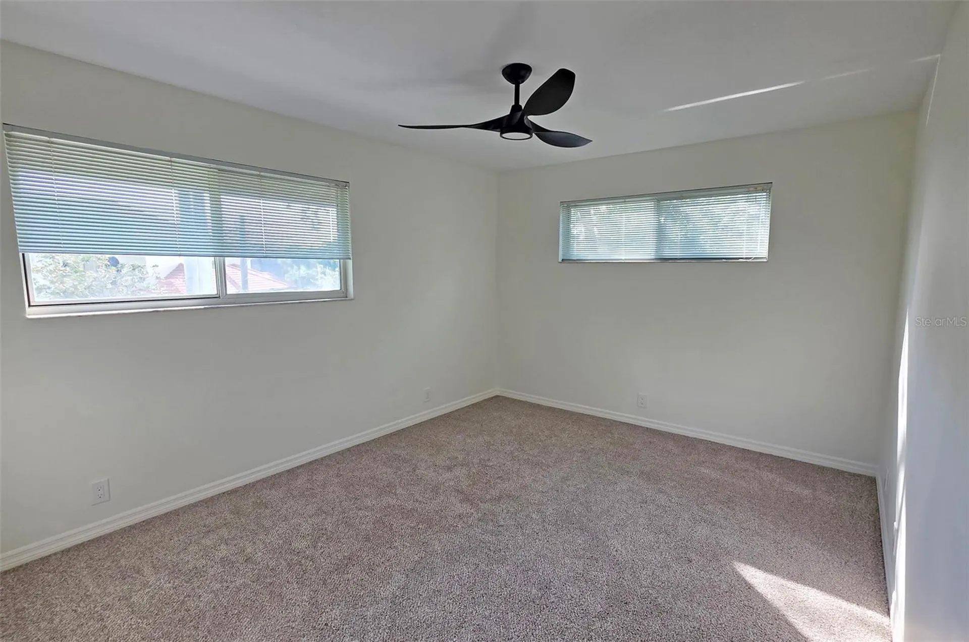 4074 Redbird Circle Sarasota FL 34231