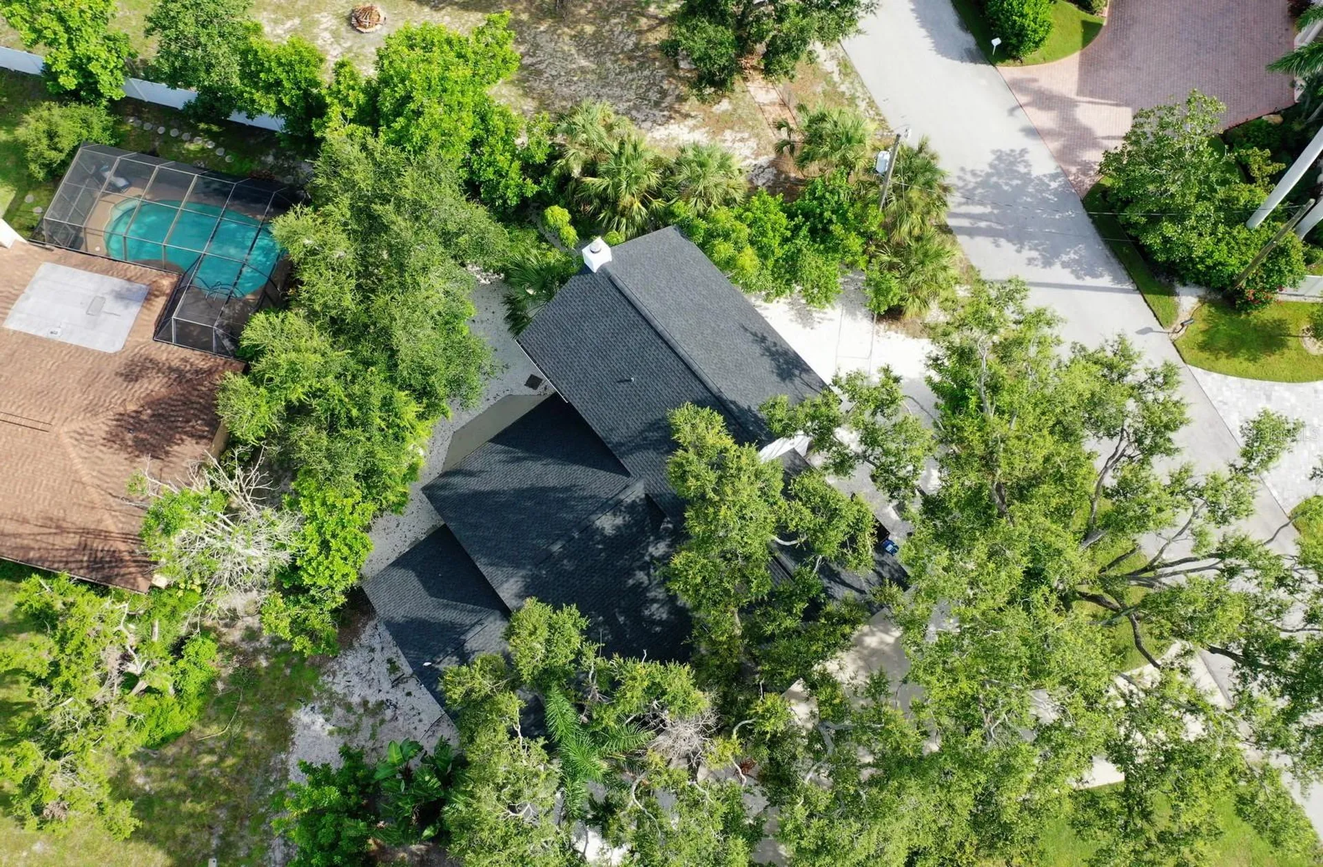 4074 Redbird Circle Sarasota FL 34231