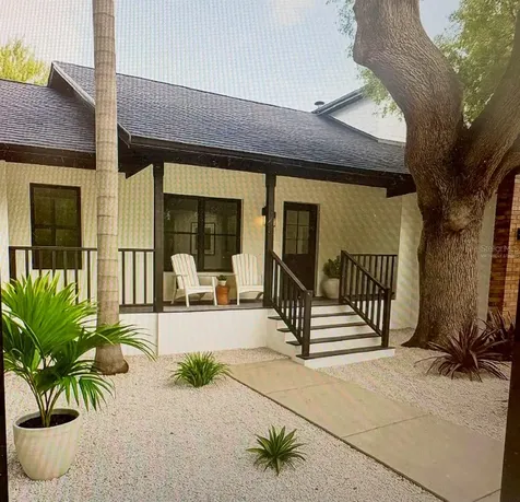 4074 Redbird Circle Sarasota FL 34231