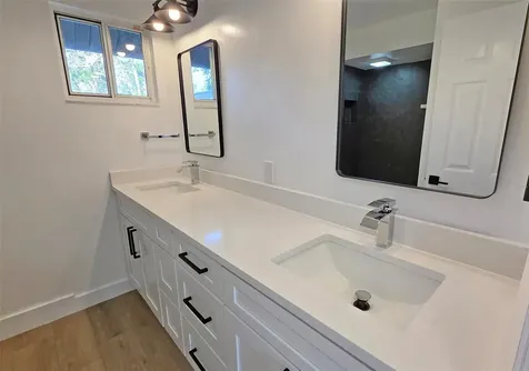 4074 Redbird Circle Sarasota FL 34231