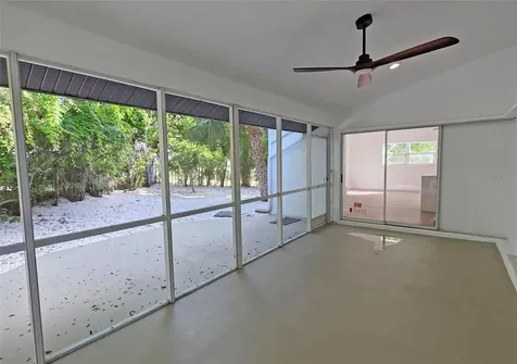 4074 Redbird Circle Sarasota FL 34231